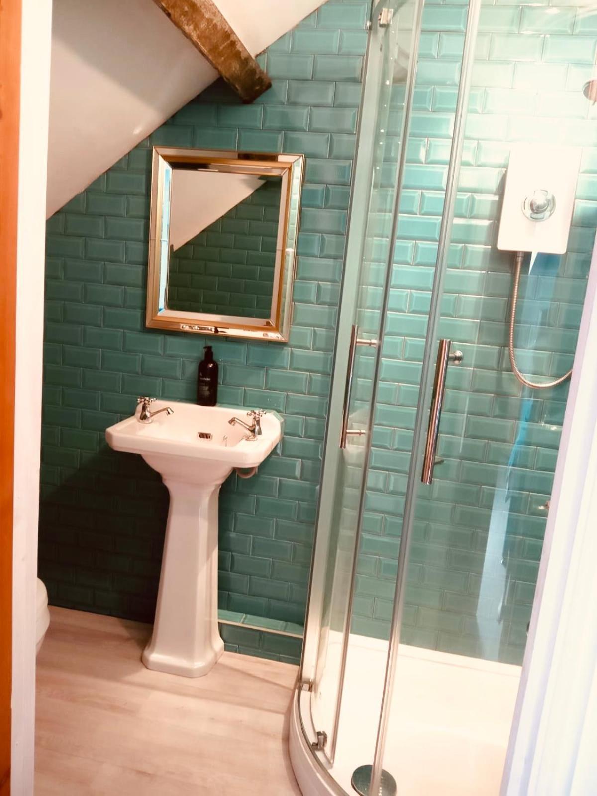 Llangollen Townhouse 4 Bedroom Eksteriør billede